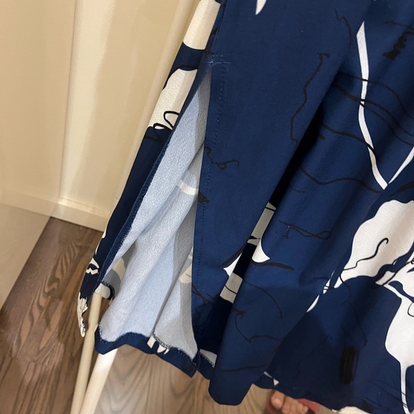 BOGO:pattern maxi dress - Picture 4 of 5